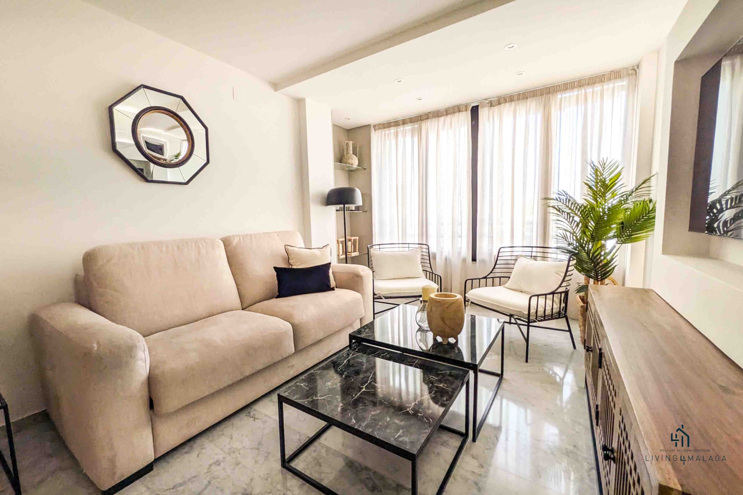 living4malaga apartamento media temporada