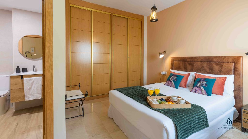 Savanna Center Apartment Living4malaga