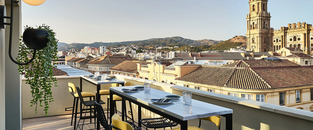 Terrazas en Málaga Centro: Disfruta de las Mejores | Living4malaga